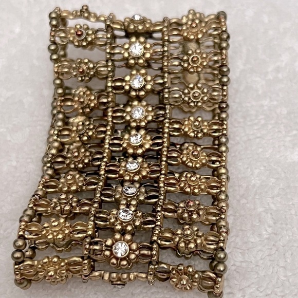 Beautiful gold crystal elastic bracelet boho Egyptian vibe beach coastal! - Picture 3 of 7